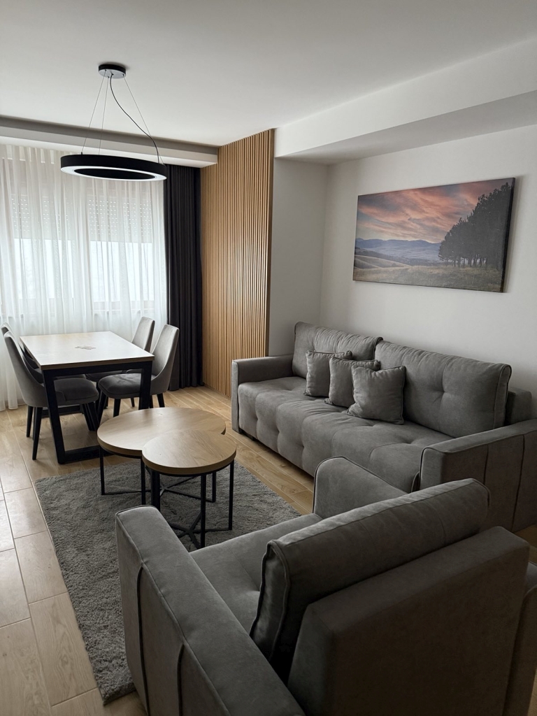 Prodajemo dvoiposoban stan, Zlatibor, 53m² - slika 2