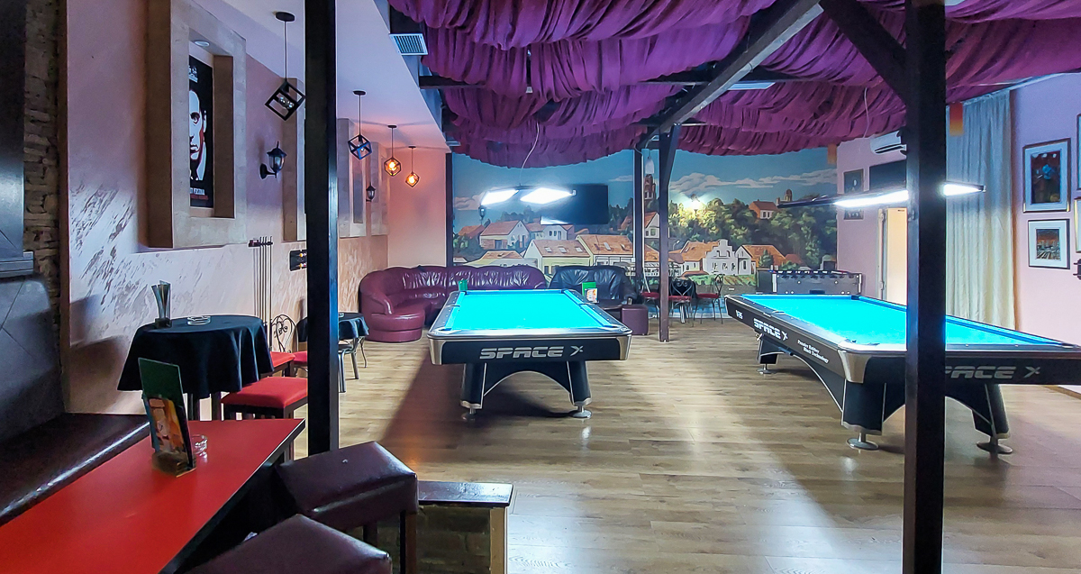 Izdavanje jednosoban stan ZEMUN 120m²