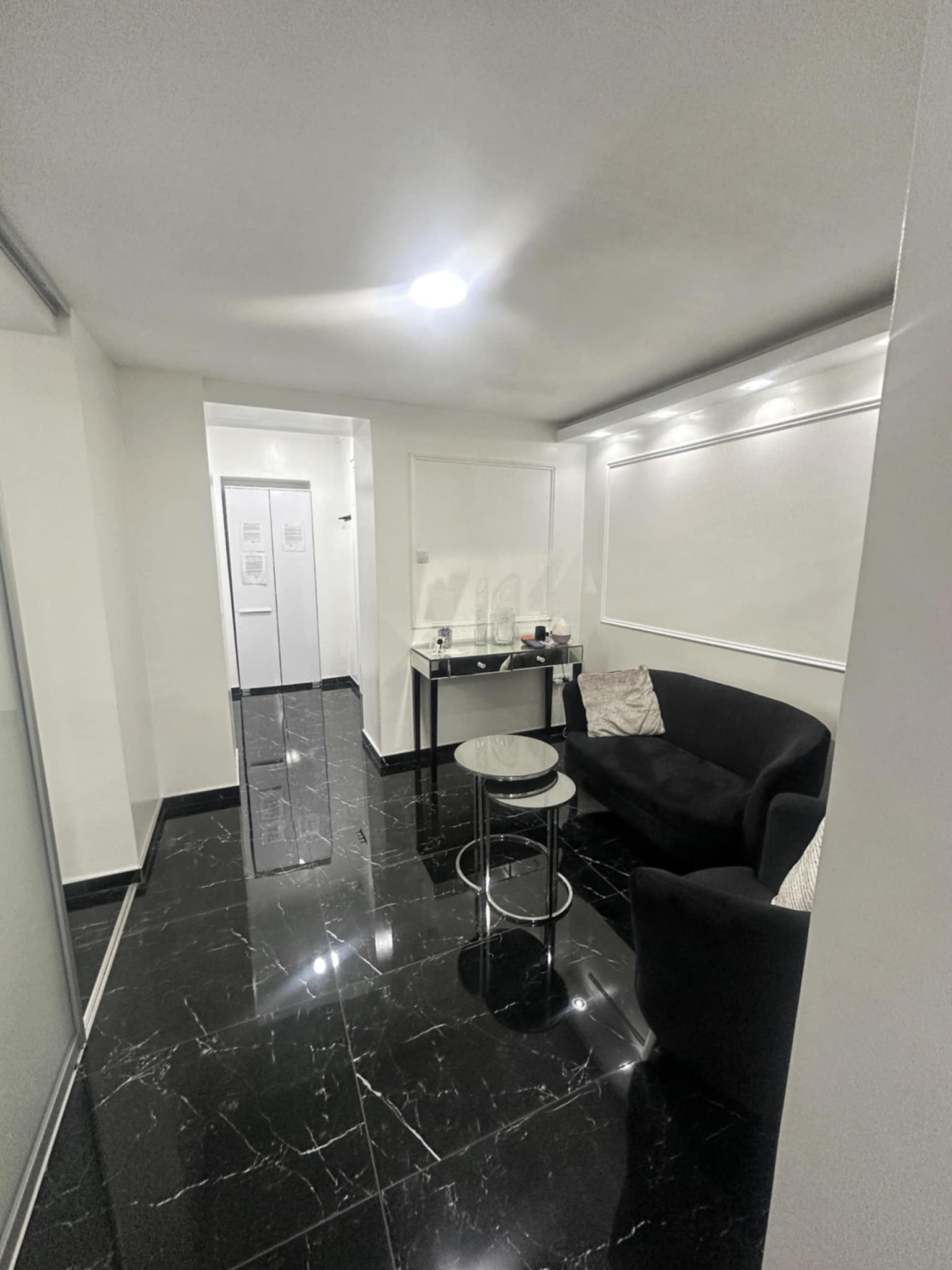 Prodaja trosoban stan STARI GRAD 50m²