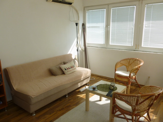 Prodaja 0.5-soban stan BRACE JERKOVIC, VOZDOVAC 31m²