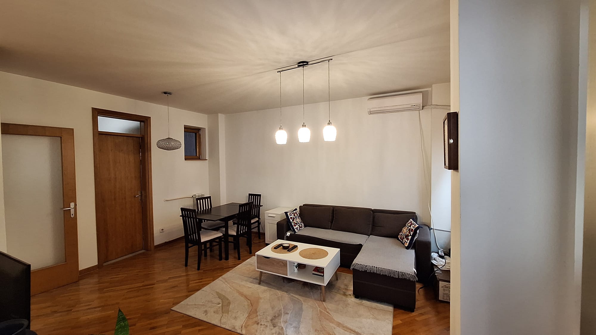 Izdavanje 1.5-soban stan ZVEZDARA 49m²