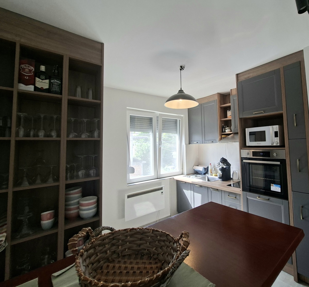 Prodajemo trosoban stan, Lekino Brdo, 77m² - slika 2