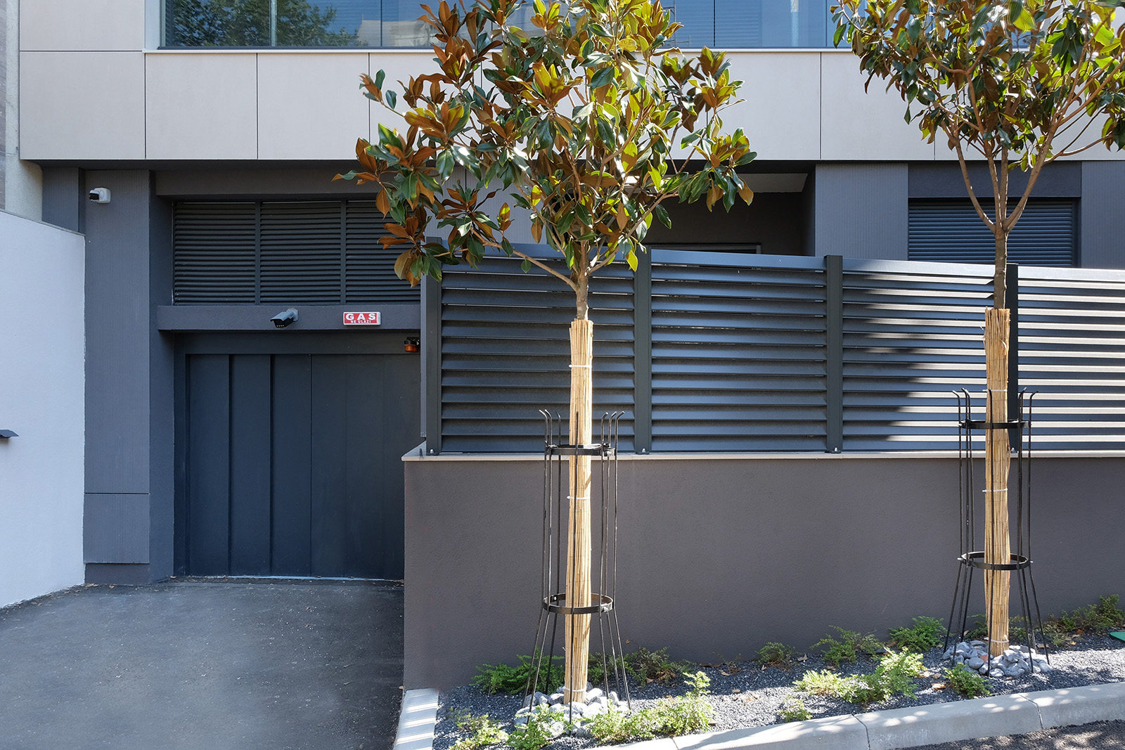 Prodajemo četvorosoban stan, Autokomanda, 125m² - slika 2