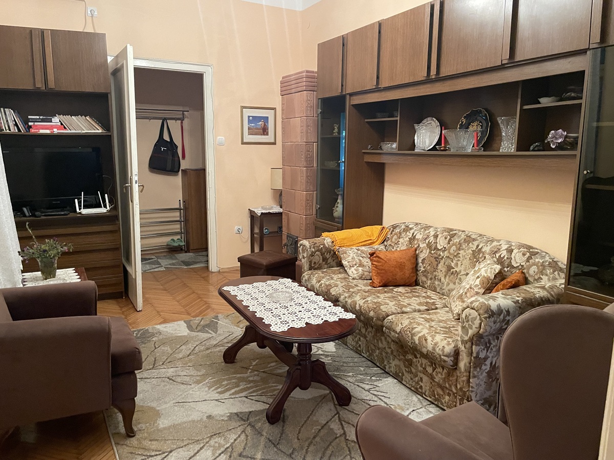 Prodajemo trosoban stan, Centar, 84m² - slika 2