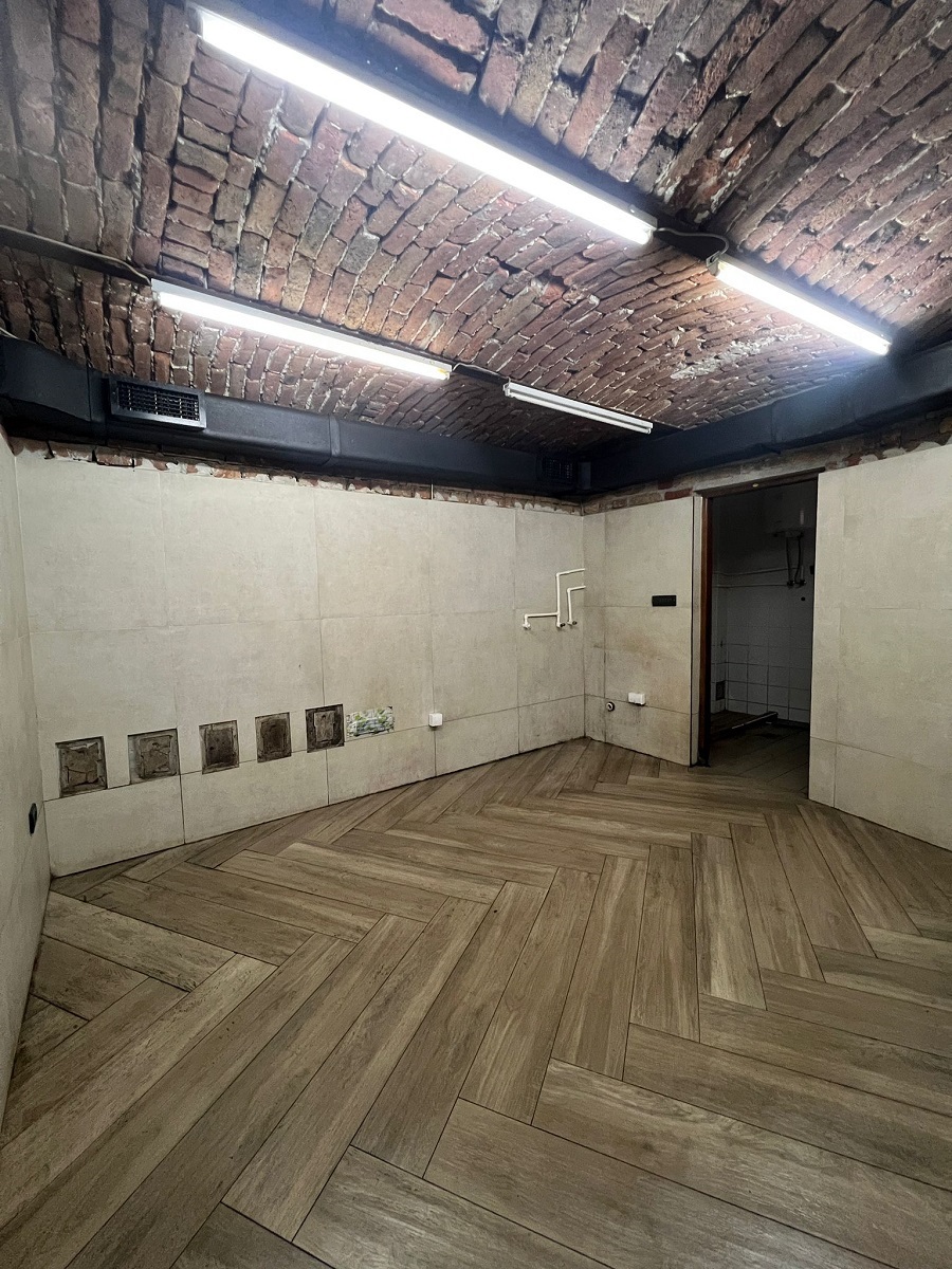 Prodaja 0-soban stan STARI GRAD 82m²