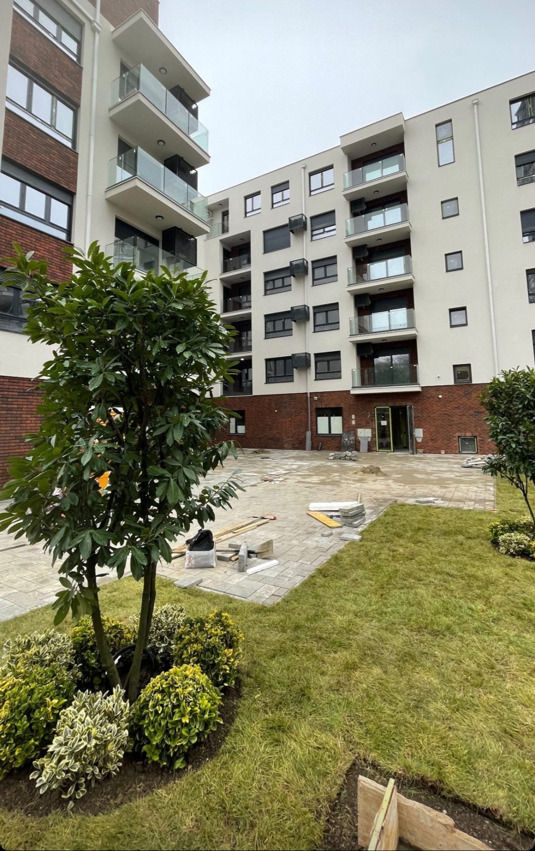 Izdavanje jednosoban stan NOVI BEOGRAD 13m²