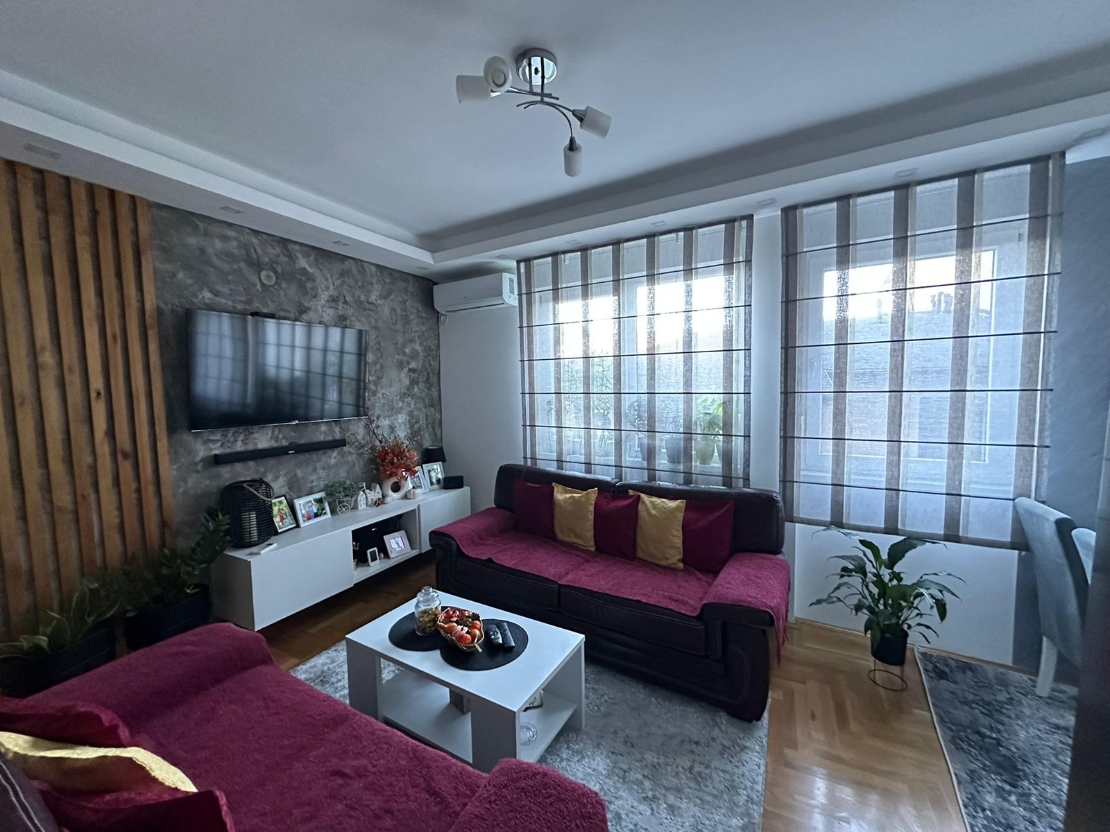 Prodajemo dvoiposoban stan, Vojvode Vlahovica, 40m² - slika 2