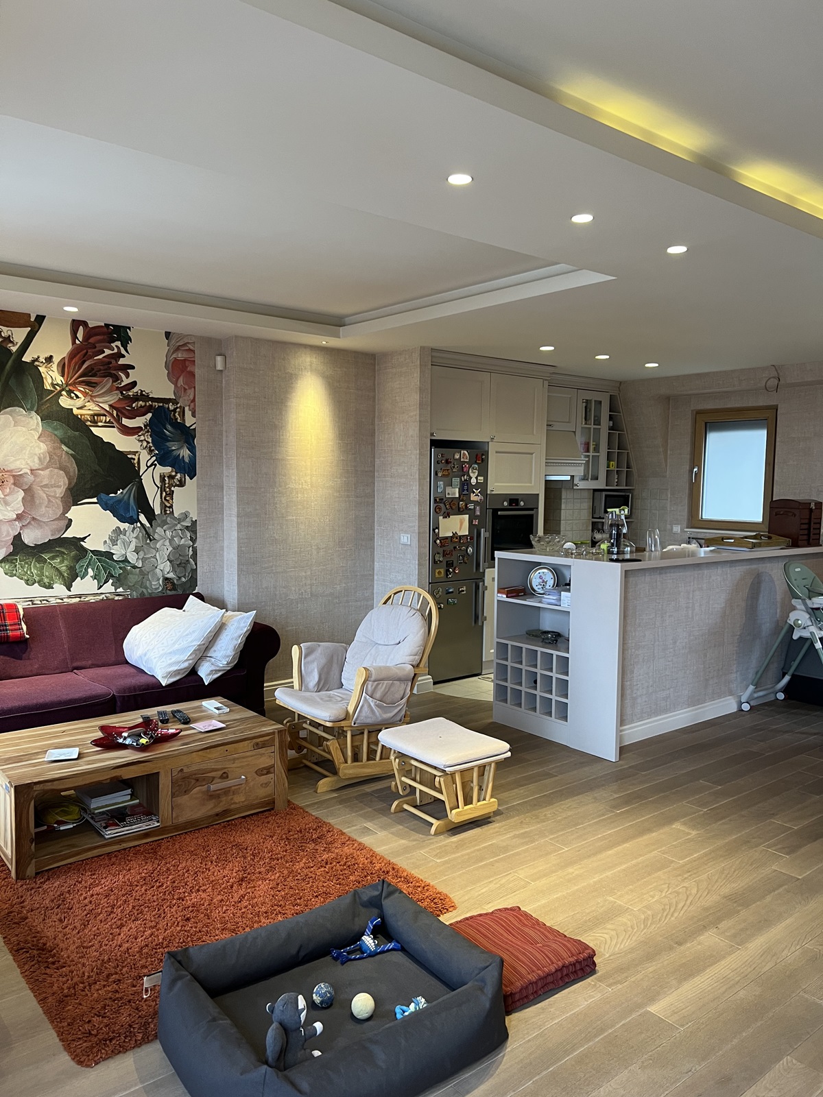 Izdajemo četvorosoban stan, Slavija, 120m² - slika 2